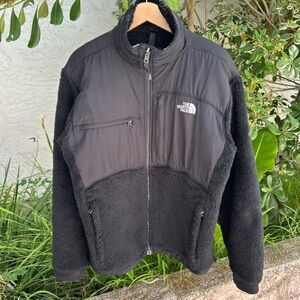 The North Face Black Denali Fleece Jacket summit series